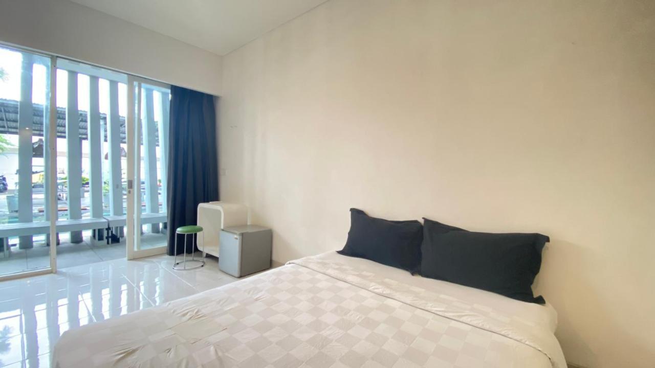 Pom Pom'S Bali Apartments Kerobokan Exterior foto