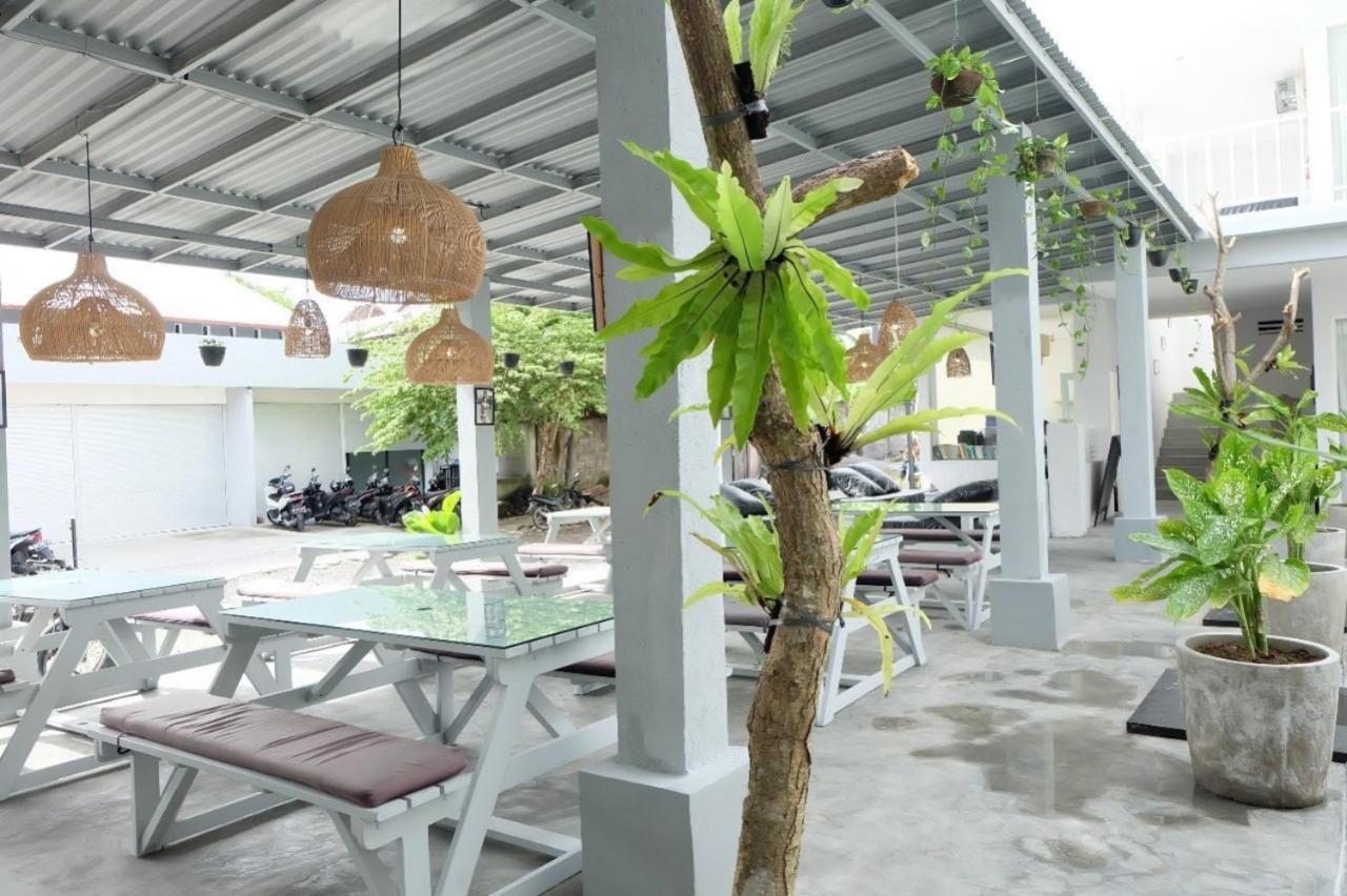 Pom Pom'S Bali Apartments Kerobokan Exterior foto